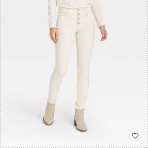 Heigh Waisted Beige Skinny Jeans Universal Thread